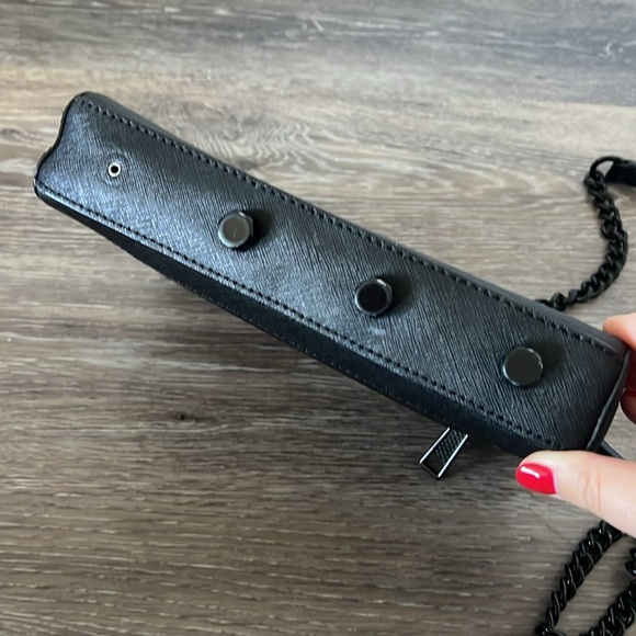 Rebecca Minkoff Avery Cross Body Bag - Picture 5 of 6